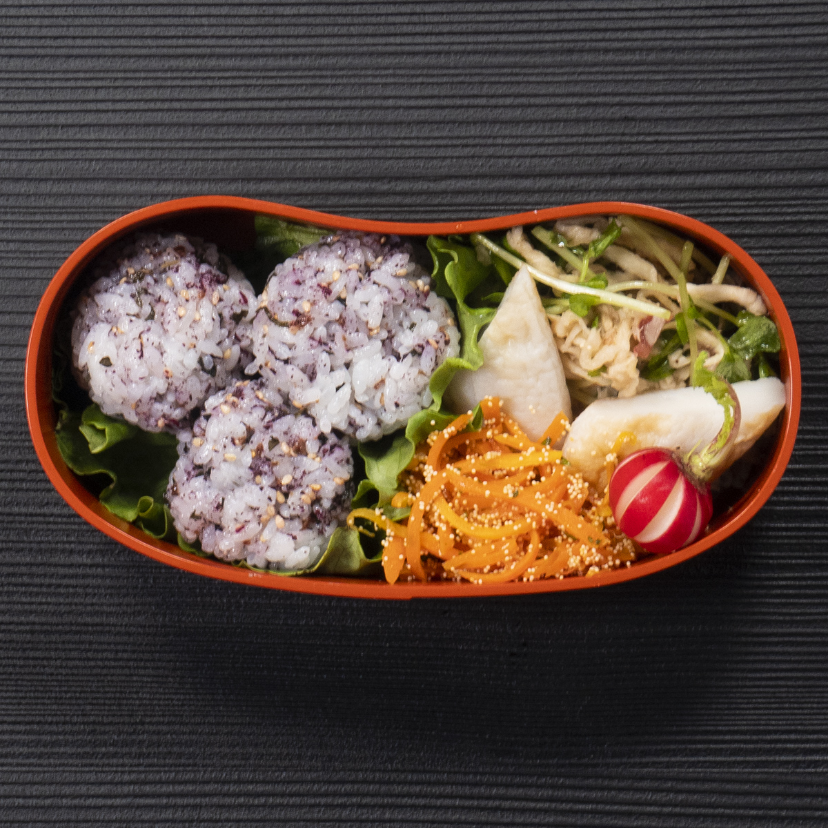 Pea Sprouts and Tuna with Plum Dressing Bento